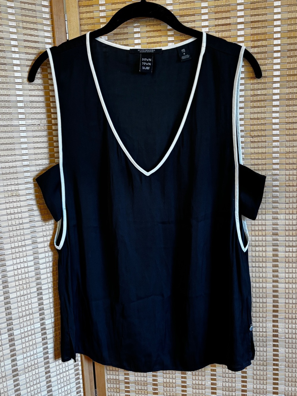 Scotch & Soda Black V-Neck Sleeveless Top with White Trim